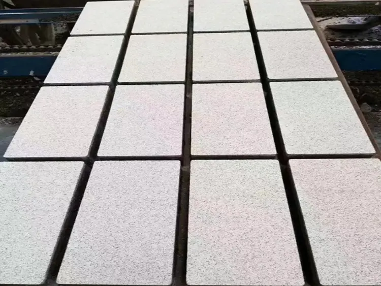 200x200芝麻白透水砖